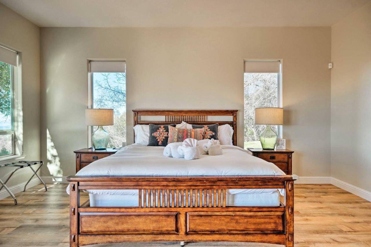 Peaceful Columbia Retreat With Hot Tub And Mtn Views! Villa Bagian luar foto