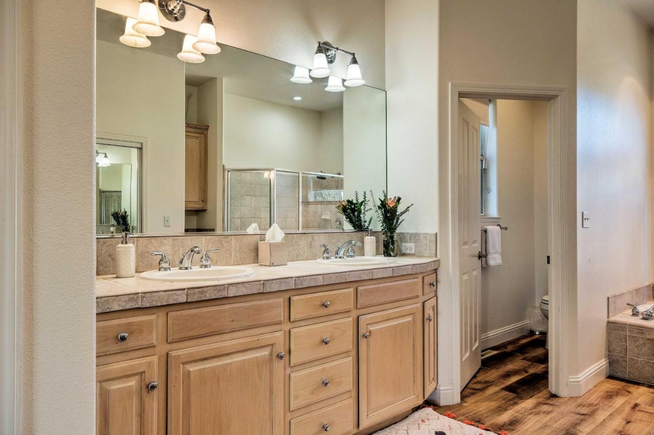 Peaceful Columbia Retreat With Hot Tub And Mtn Views! Villa Bagian luar foto